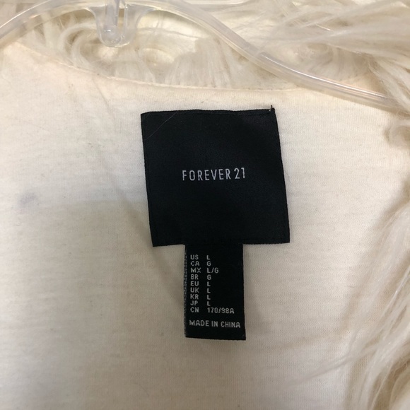Forever 21 White Fur Vest - Picture 3 of 3